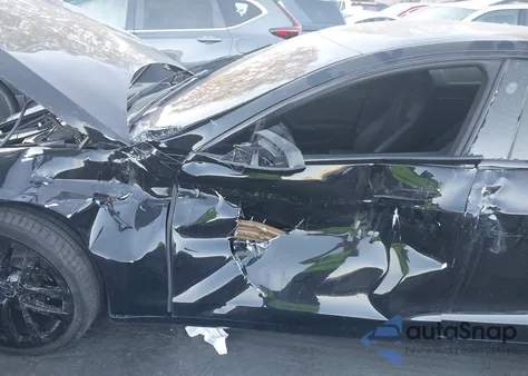 2022 Tesla Model S Plaid Tri Motor All-Wheel Drive z USA, uszkodzony, nr VIN 5YJSA1E60NF483183